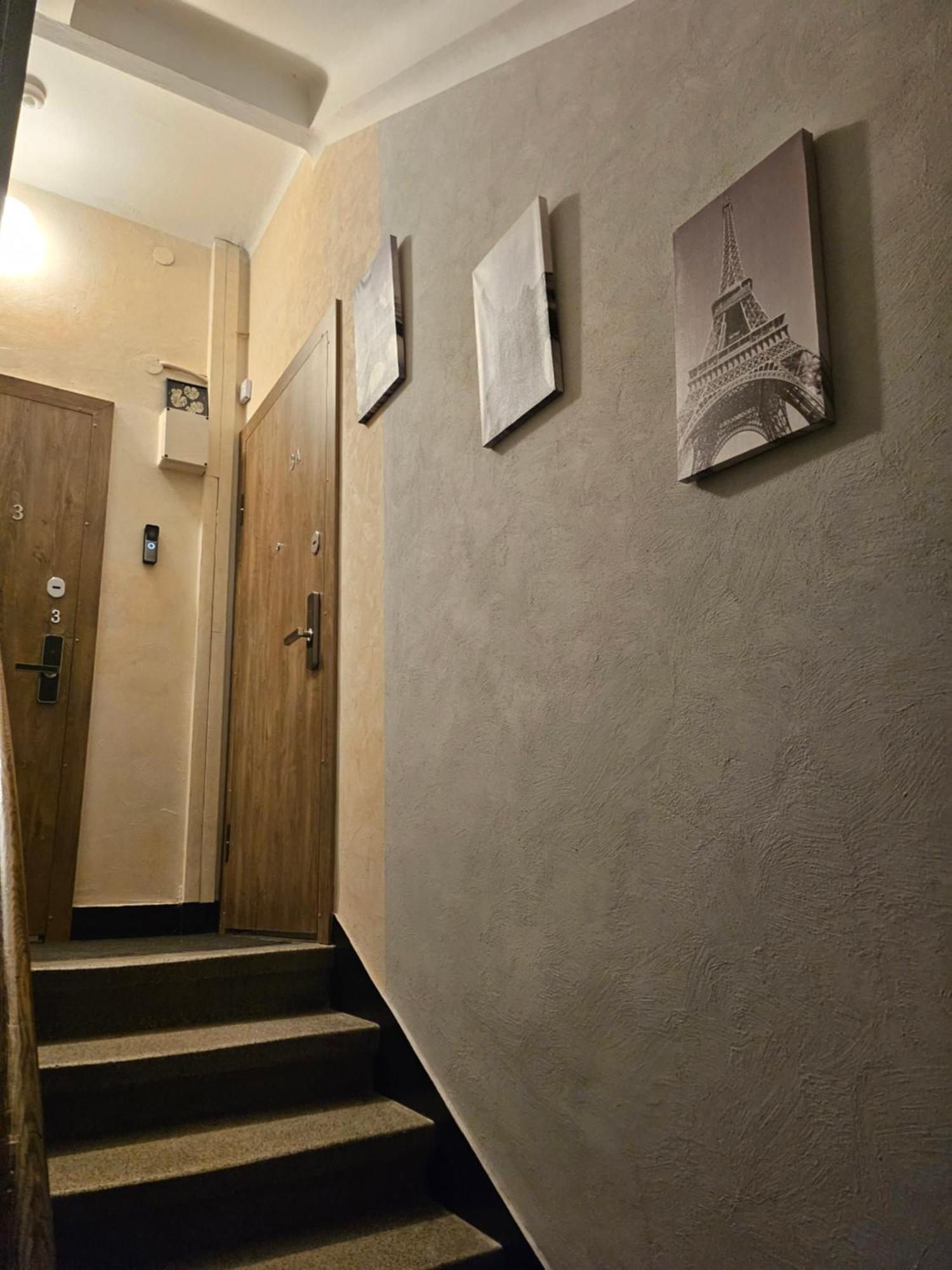 Kauno Apartamentai King Size Bed Kaunas Buitenkant foto